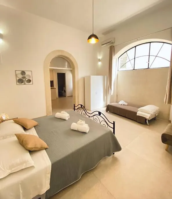 Dimora Al Convitto Palmieri Apartment Lecce 0*,
